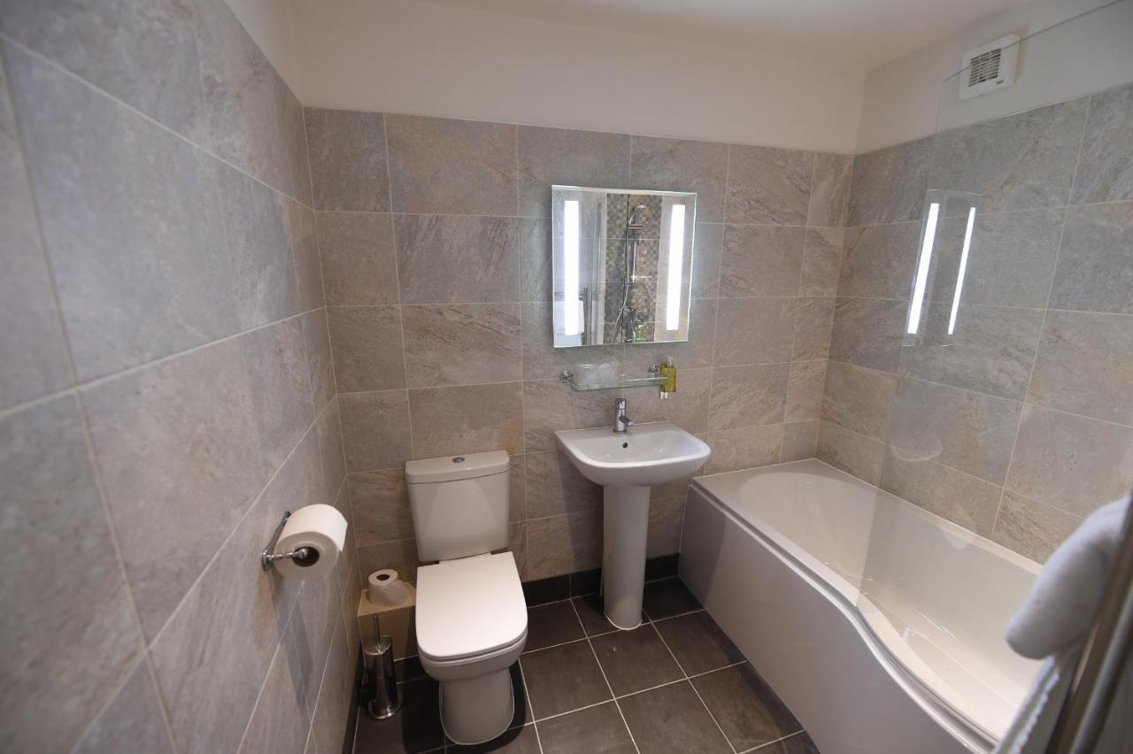 Kings Arms Hotel Holme  エクステリア 写真