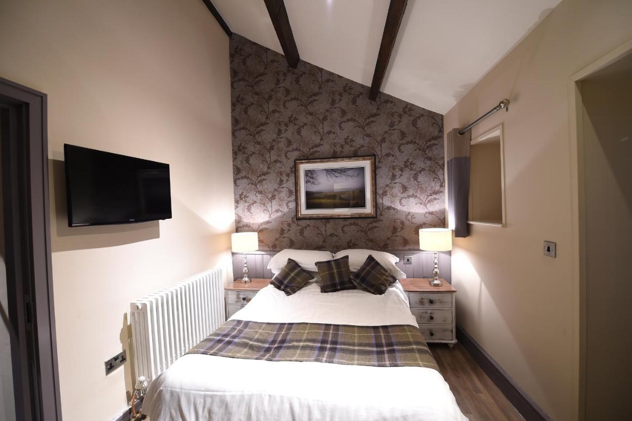 Kings Arms Hotel Holme  エクステリア 写真
