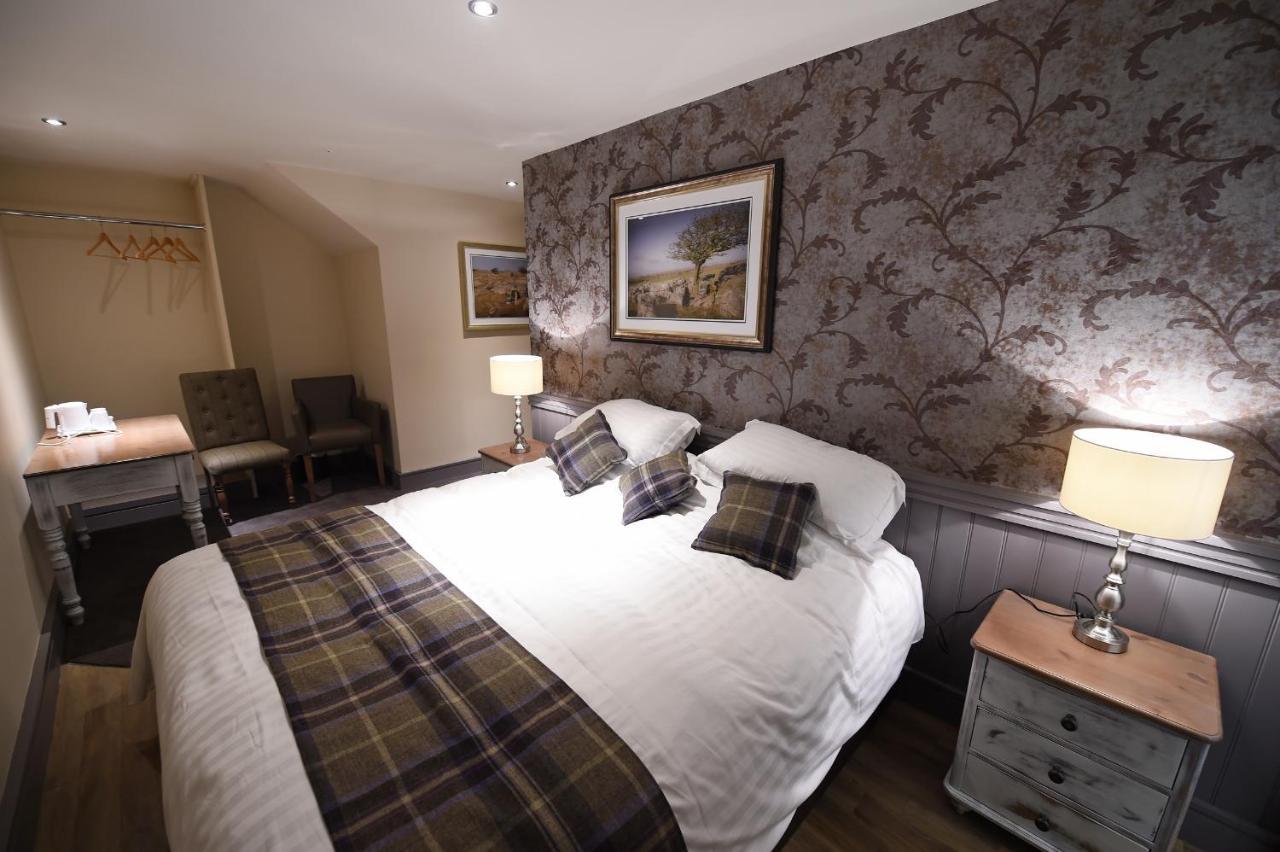 Kings Arms Hotel Holme  エクステリア 写真