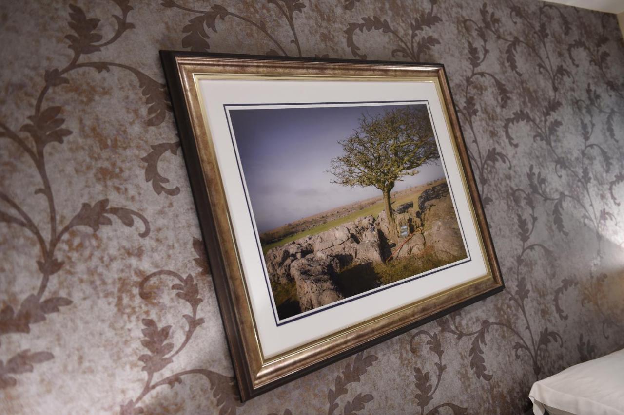 Kings Arms Hotel Holme  エクステリア 写真