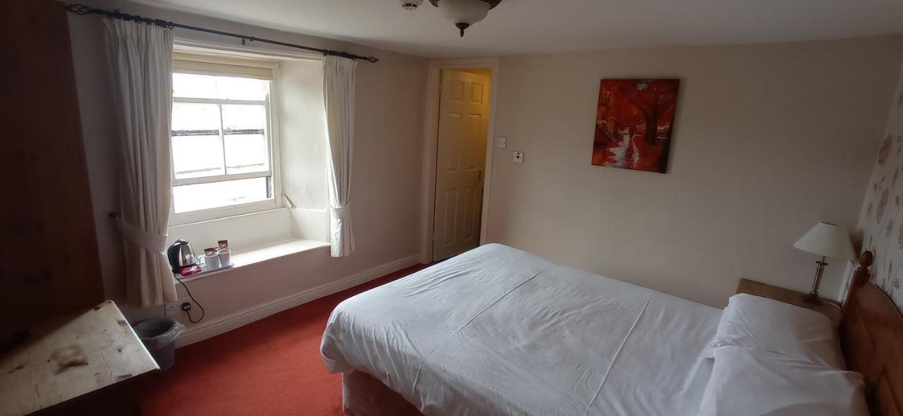 Kings Arms Hotel Holme  エクステリア 写真