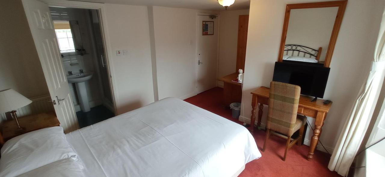 Kings Arms Hotel Holme  エクステリア 写真