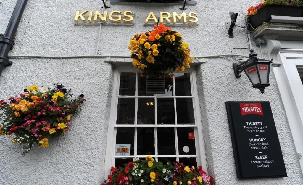 Kings Arms Hotel Holme  エクステリア 写真